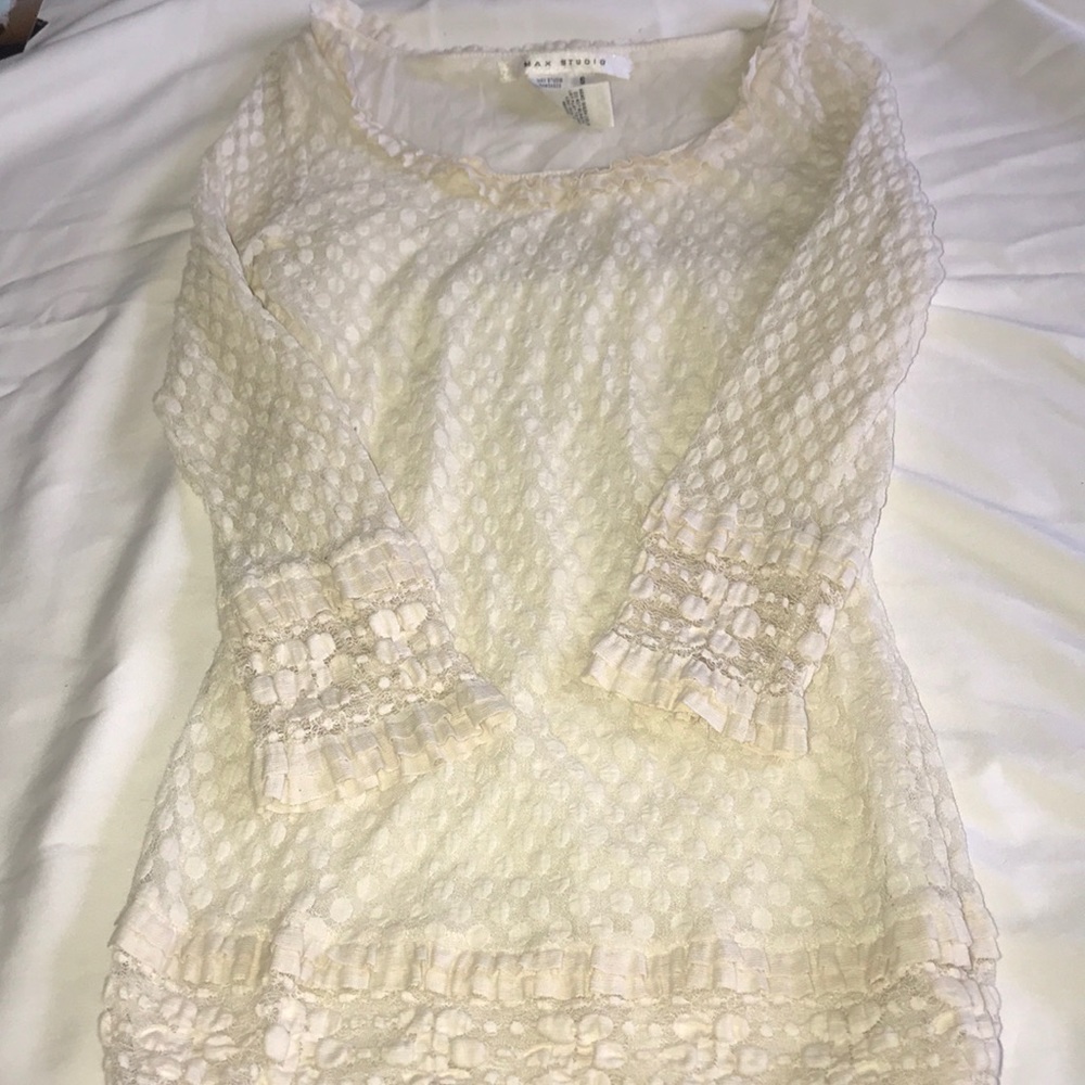 Max Studio Off white lace top